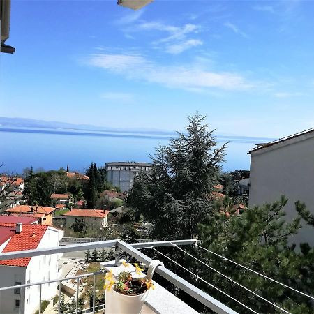 Leona Διαμέρισμα Lovran Εξωτερικό φωτογραφία